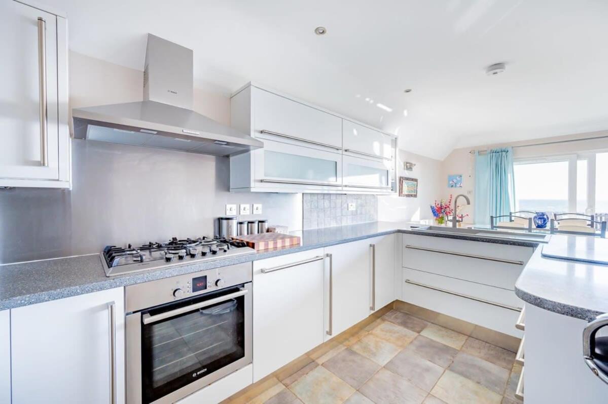 Family Haven By The Waves Direct Beach Access Villa Pevensey Exterior foto